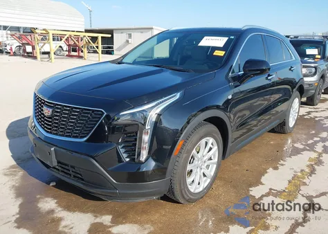 2019 Cadillac Xt4 Luxury z USA, uszkodzony, nr VIN 1GYAZAR45KF180124